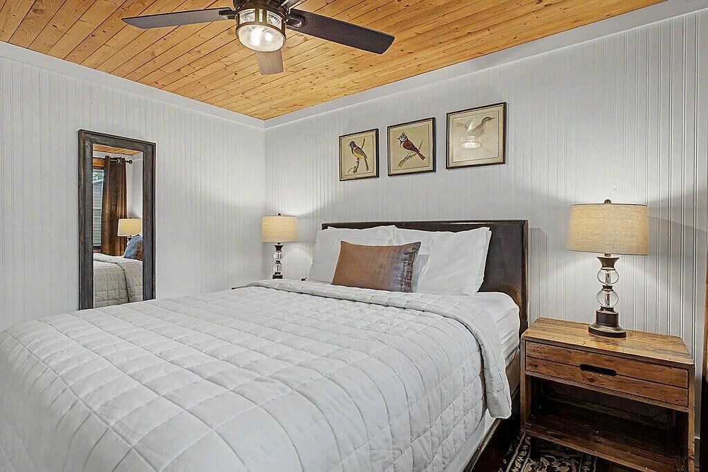 Photo of Bedroom in Saugatuck