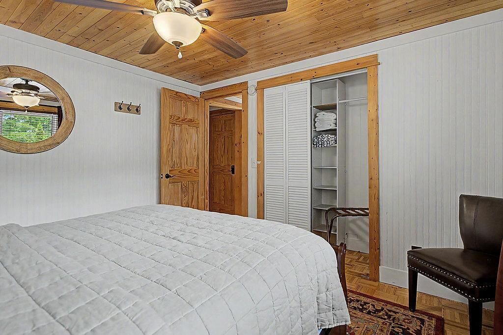 Photo of Bedroom in Saugatuck