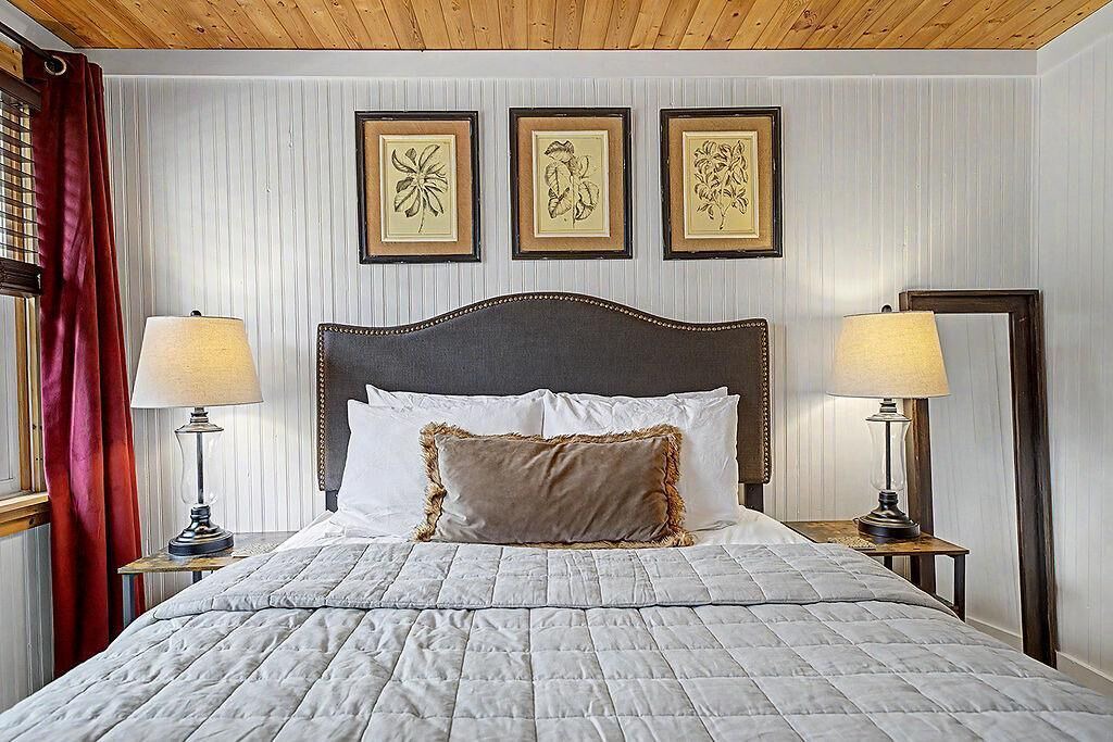 Photo of Bedroom in Saugatuck