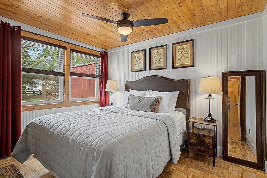 Photo of Bedroom in Saugatuck