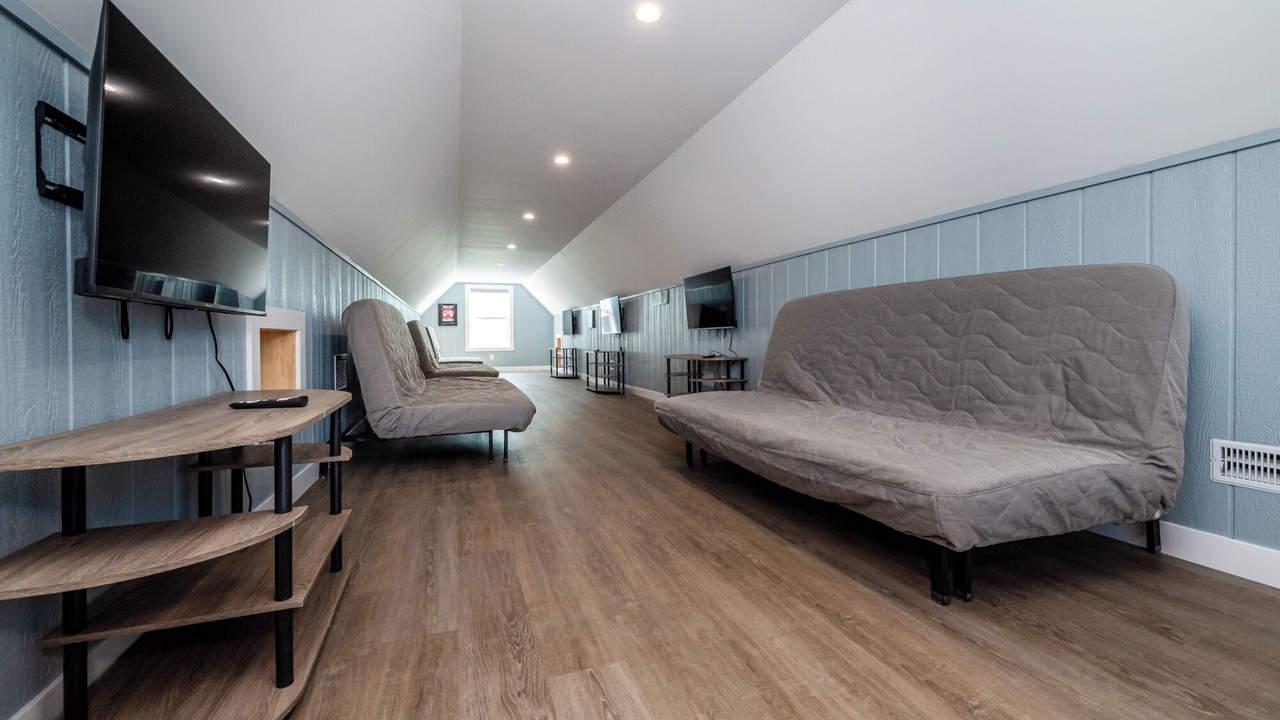 Photo of Livingroom in Paw Paw Lake