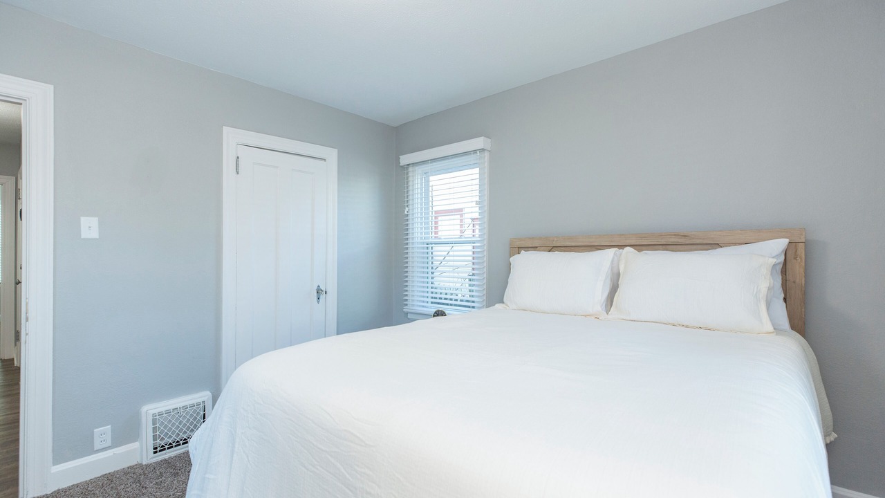Photo of Bedroom in Near Northwest