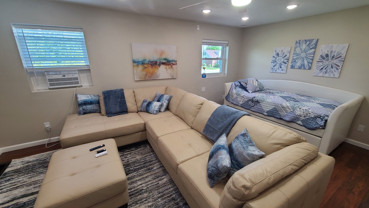 Photo of Livingroom in Sheridan