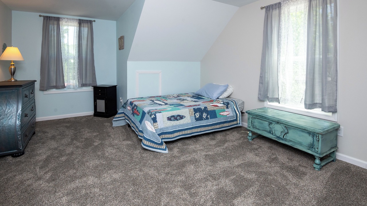 Photo of Bedroom in Sister Lakes