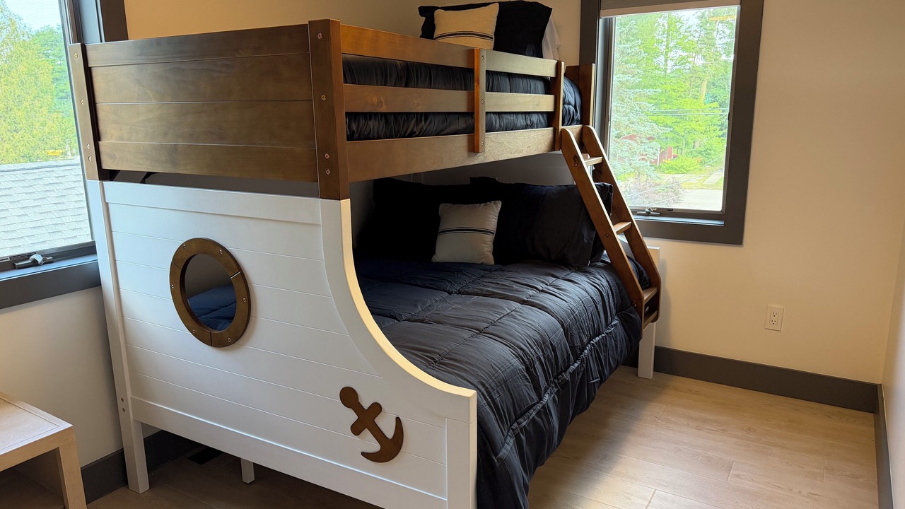 Photo of Bedroom in Norton Shores