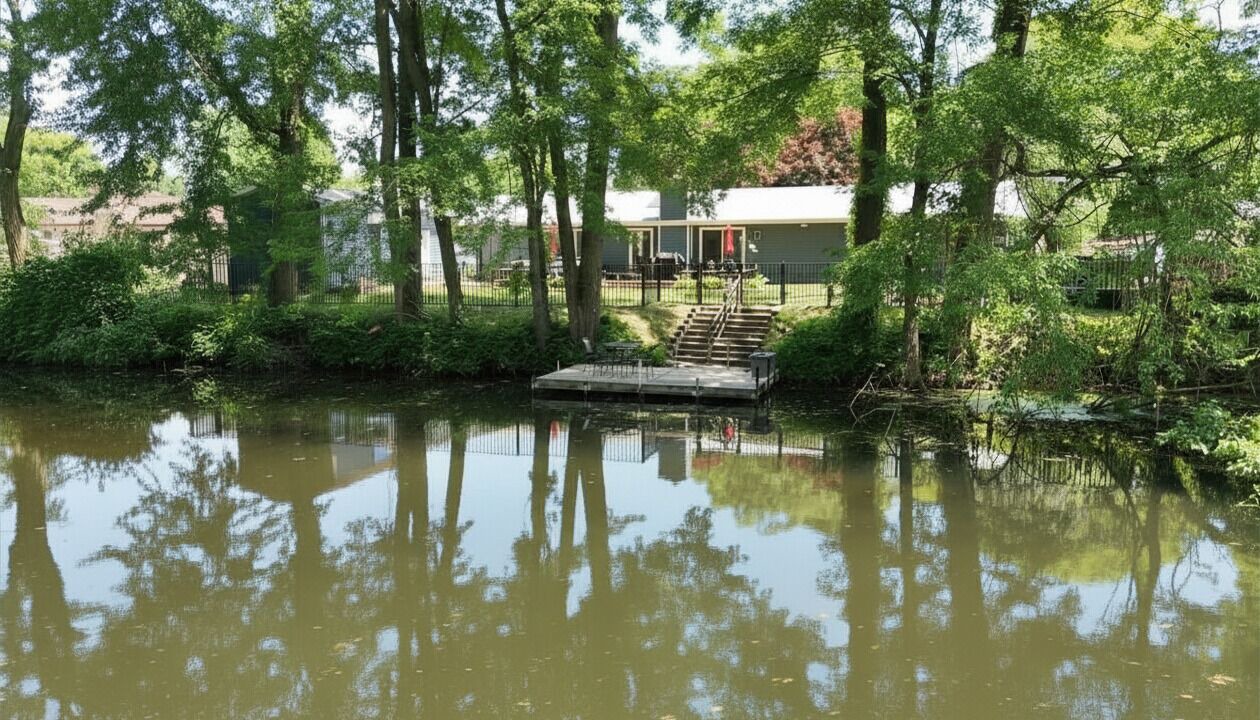 Photo of Outdoor in Paw Paw Lake