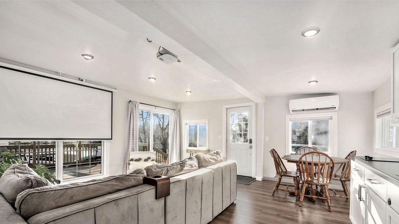 Photo of Livingroom in Northview
