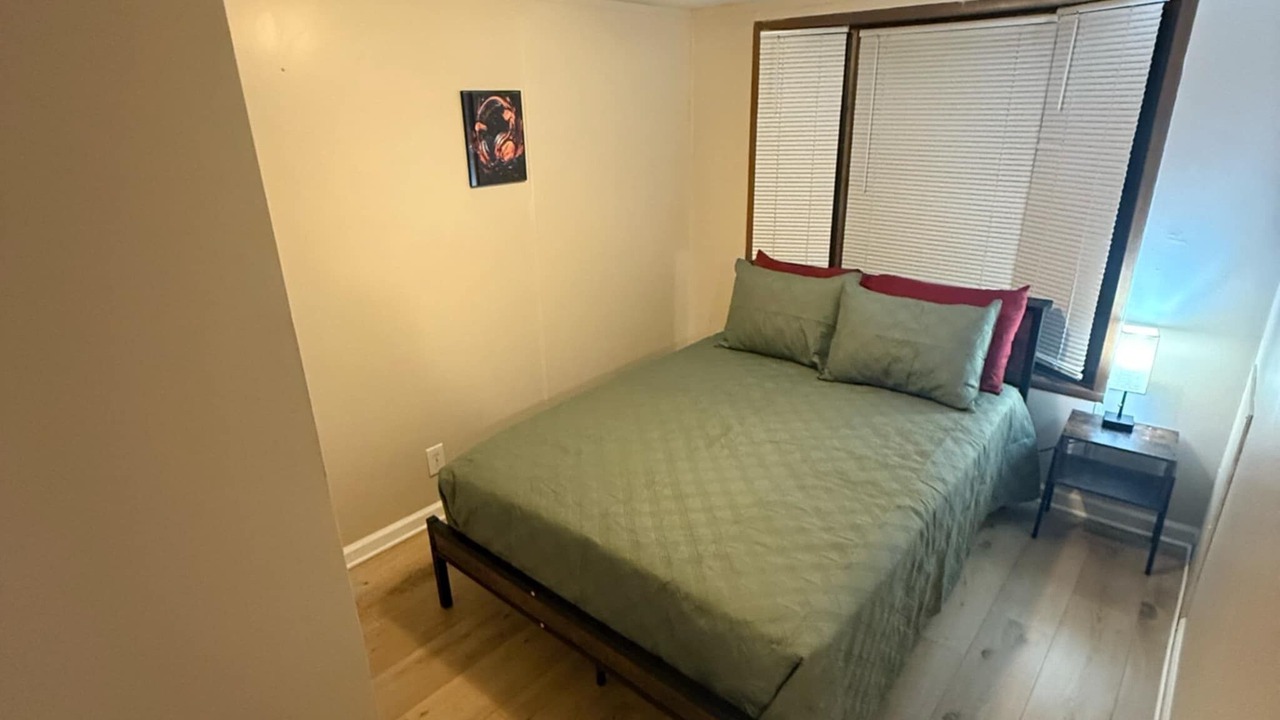 Photo of Bedroom in Belleville