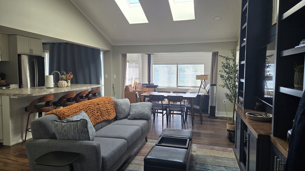 Photo of Livingroom in Kent County