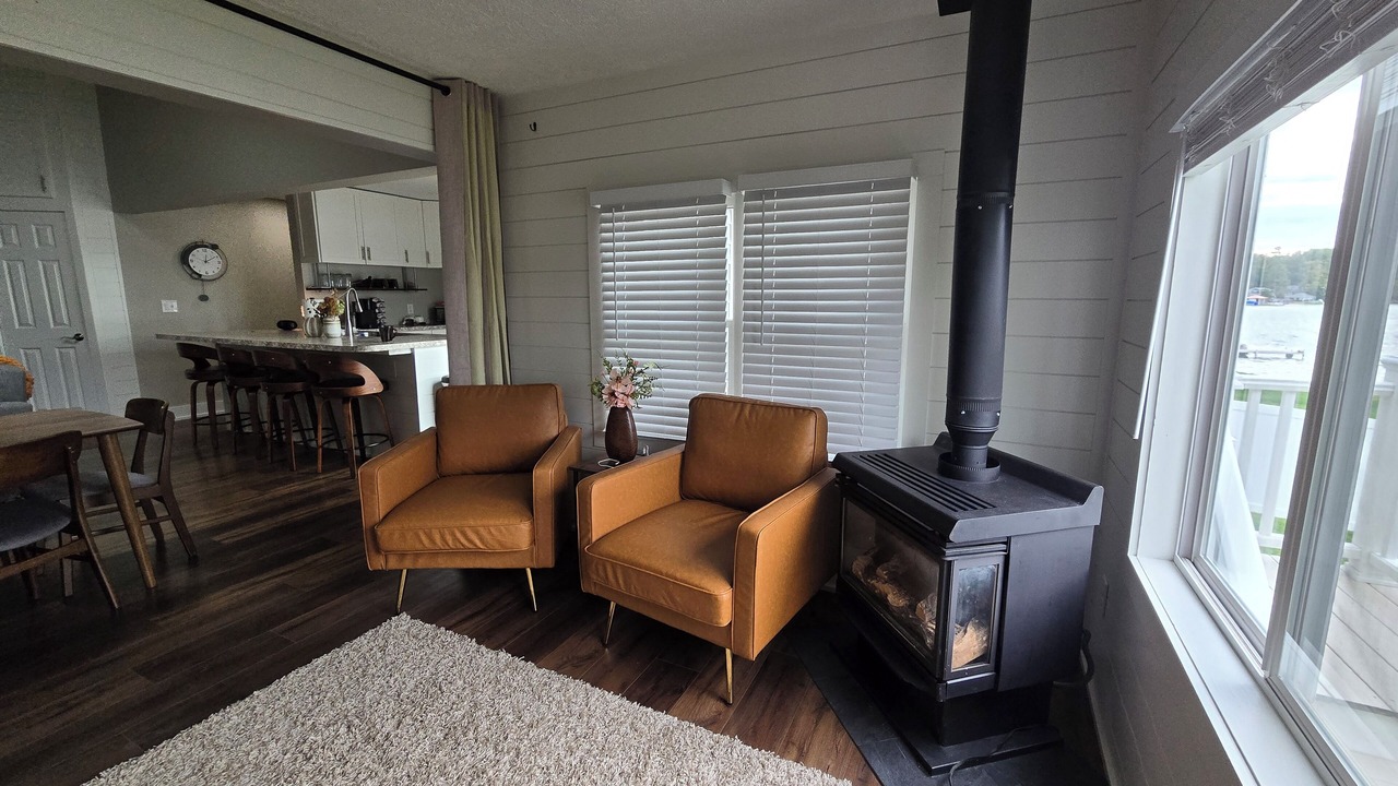 Photo of Livingroom in Kent County