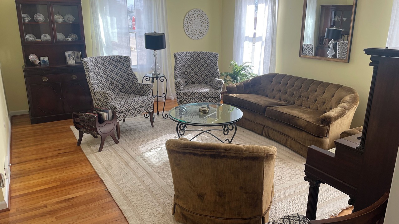 Photo of Bedroom in Belleville