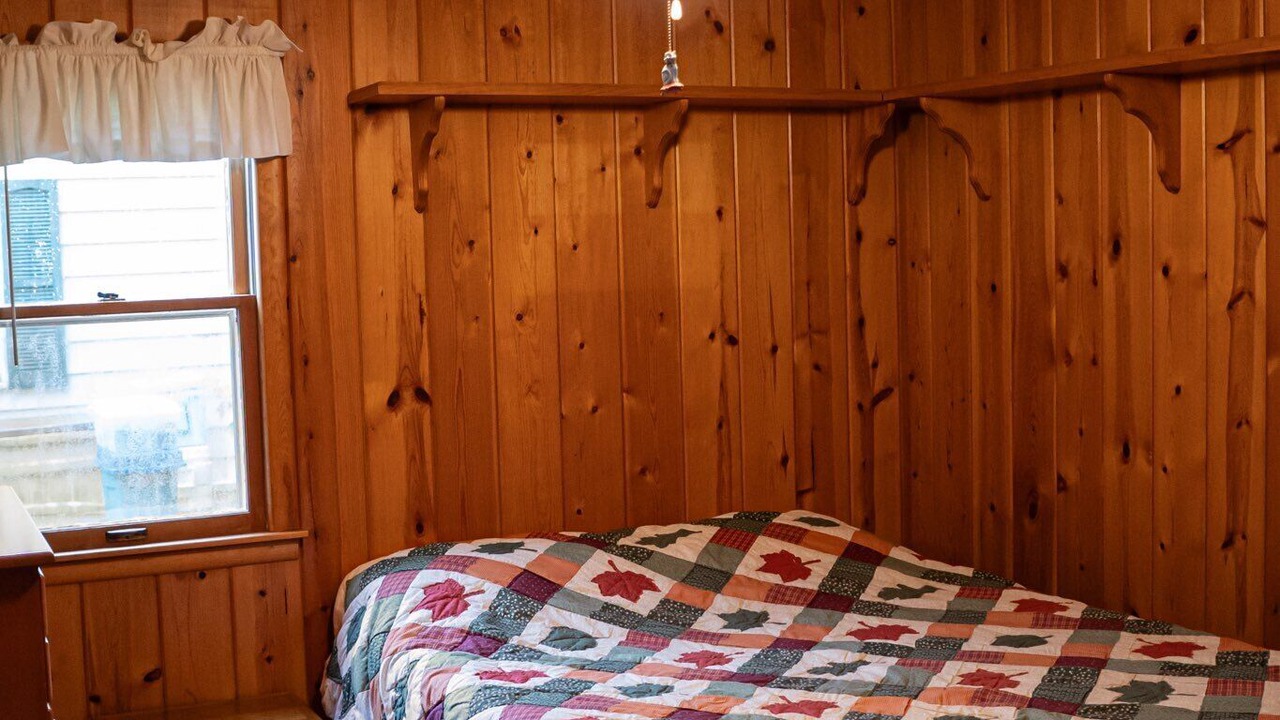 Photo of Bedroom in Walkerville