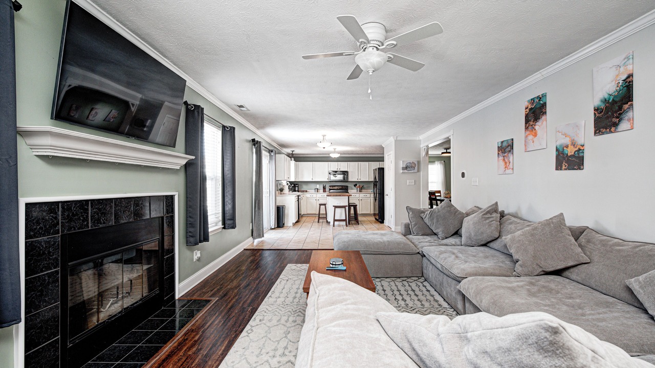 Photo of Livingroom in Noblesville