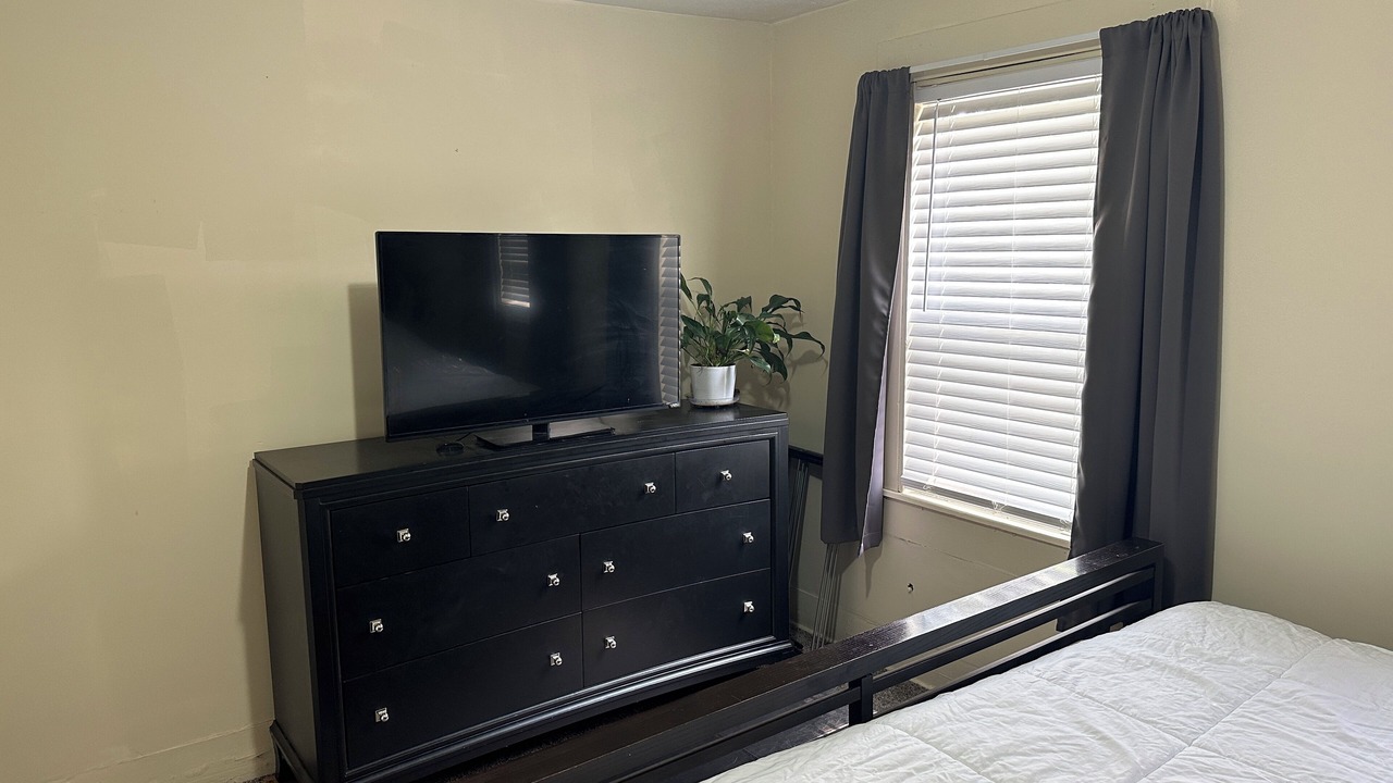 Photo of Bedroom in Creston Heights