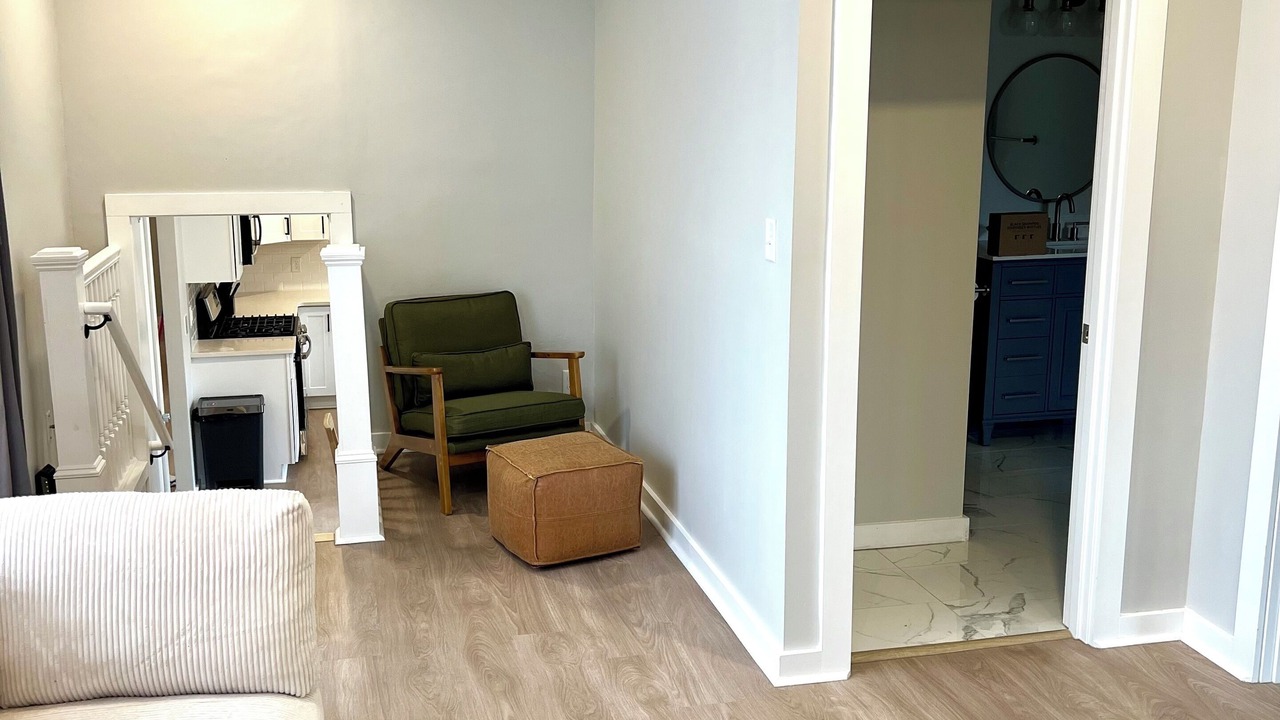 Photo of Livingroom in Battle Creek