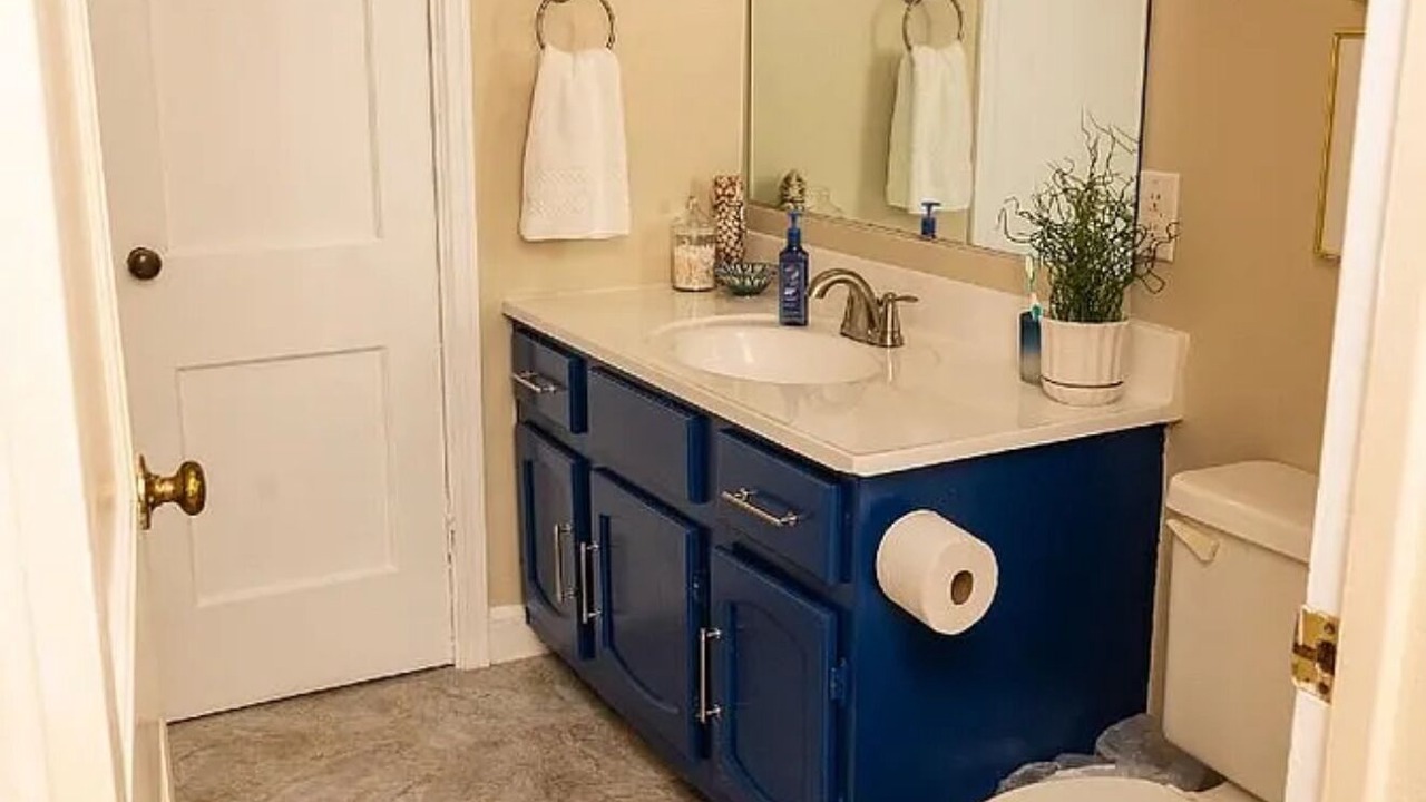 Photo of Bathroom in Yorktown