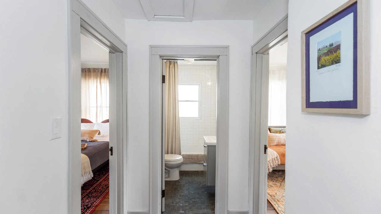 Photo of Bedroom in Three Oaks