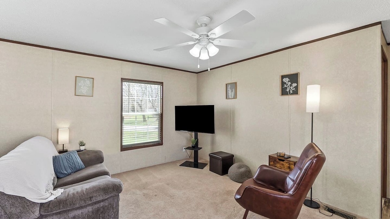 Photo of Bedroom in Warren
