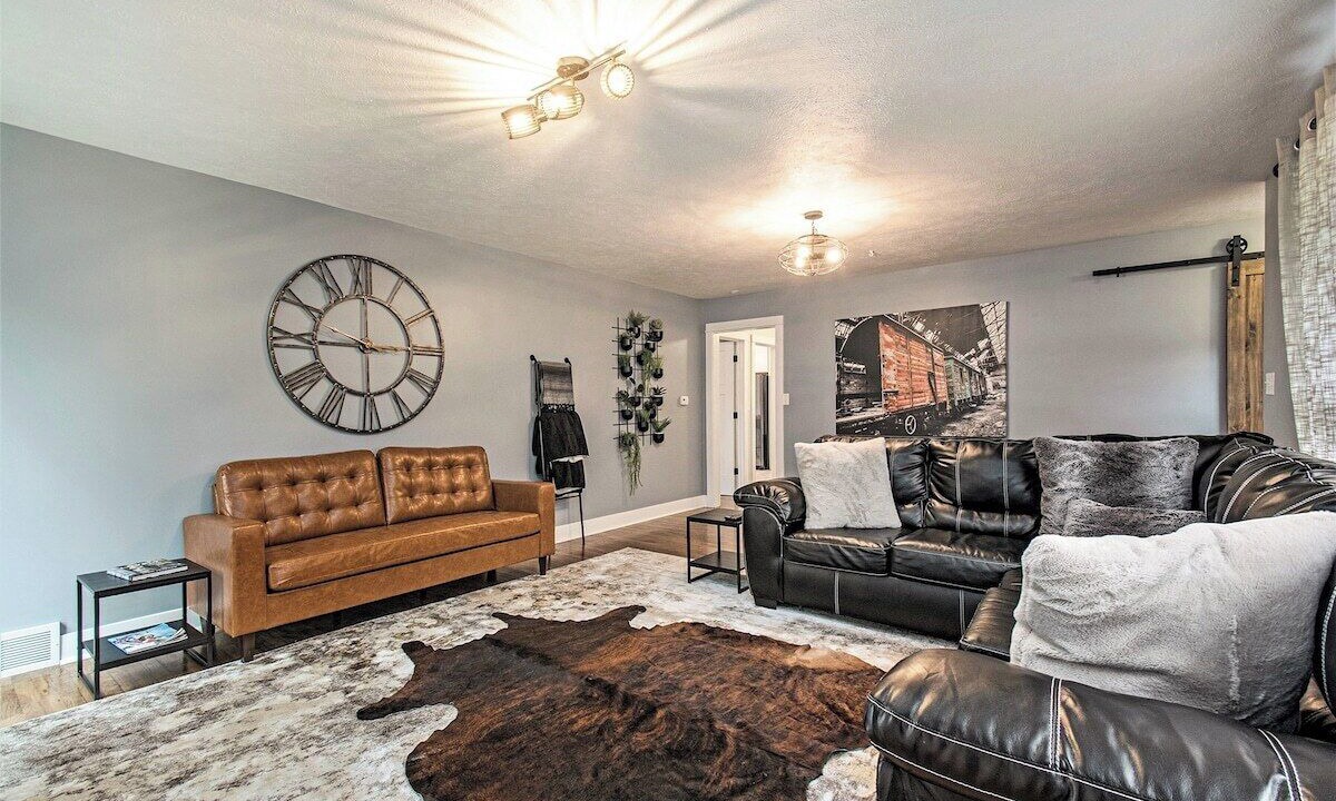 Photo of Livingroom in Elkhart