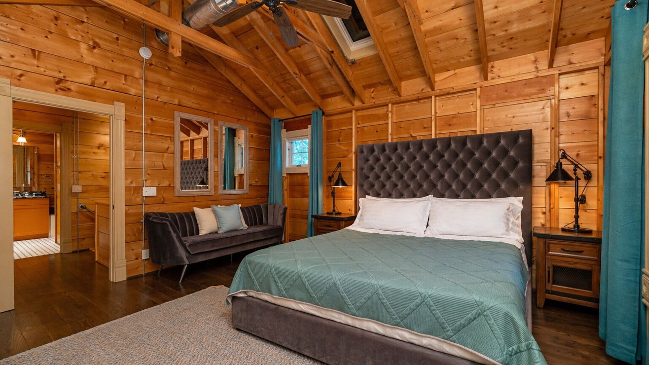 Photo of Bedroom in Fennville