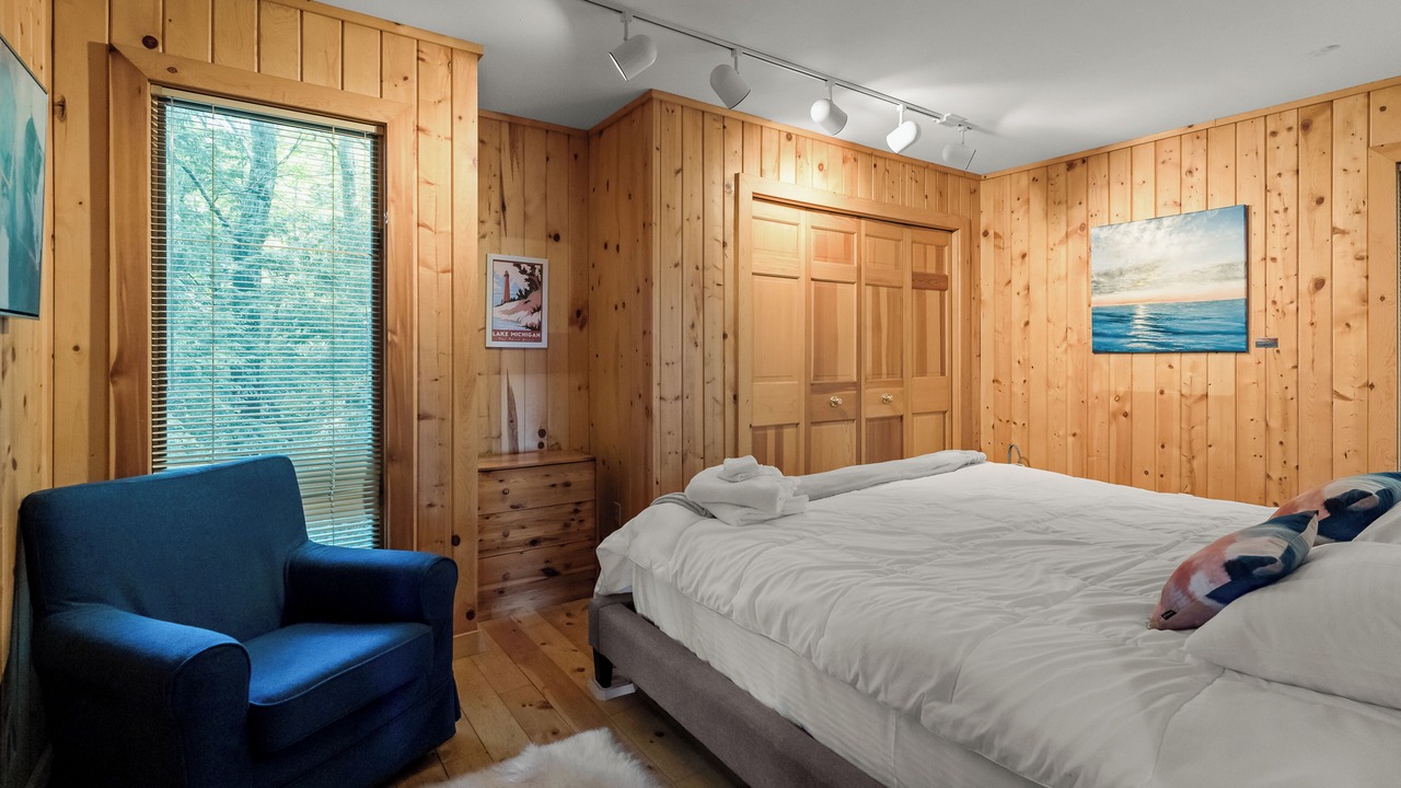 Photo of Bedroom in Shelby