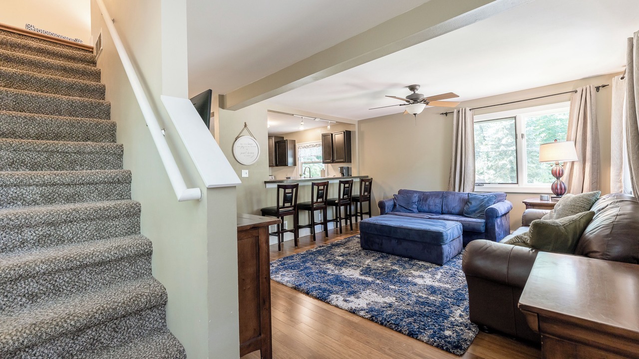 Photo of Livingroom in Spring Lake