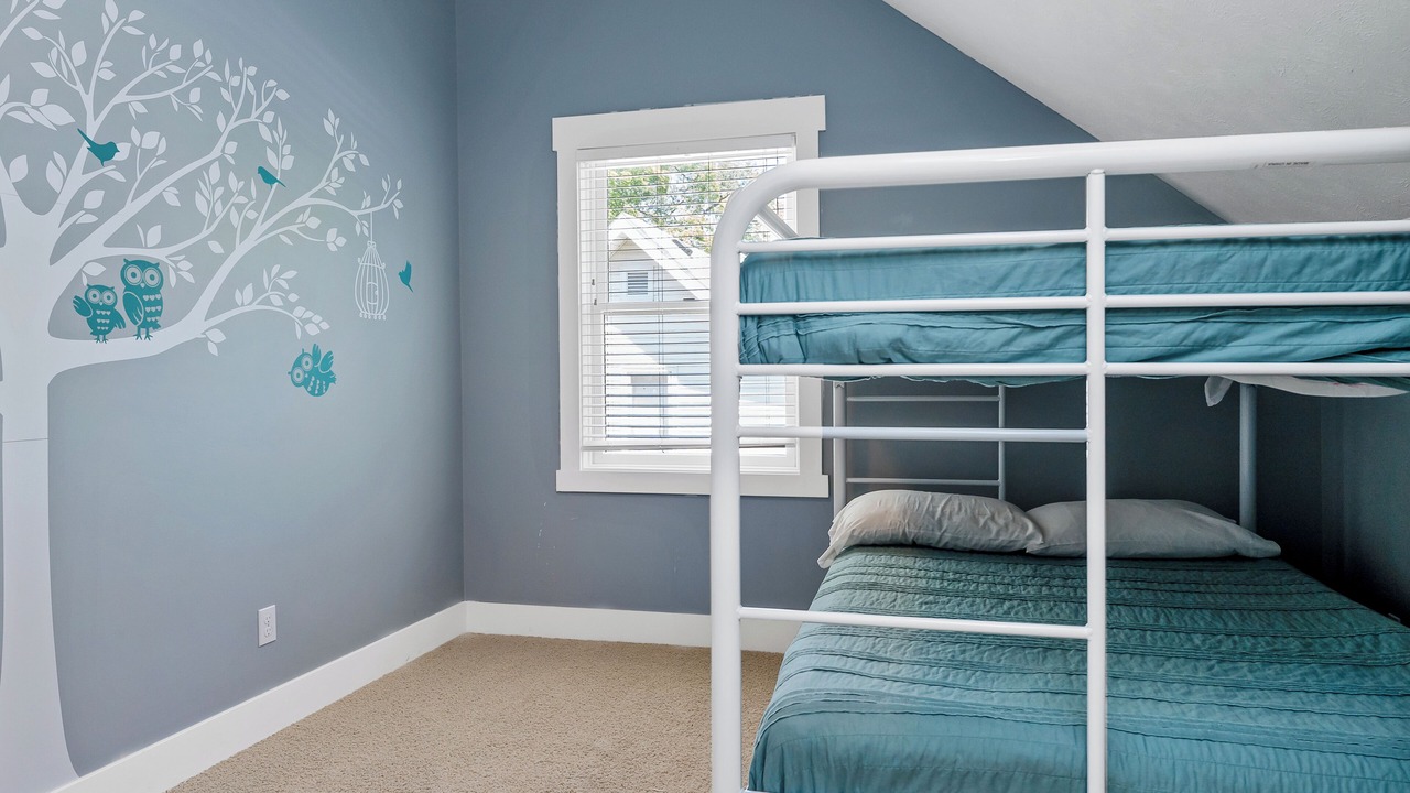 Photo of Bedroom in Spring Lake