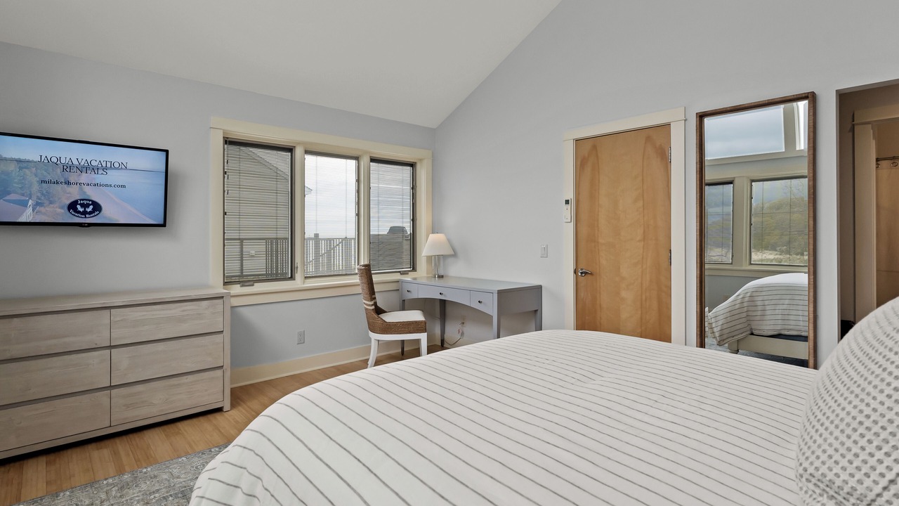 Photo of Bedroom in Spring Lake