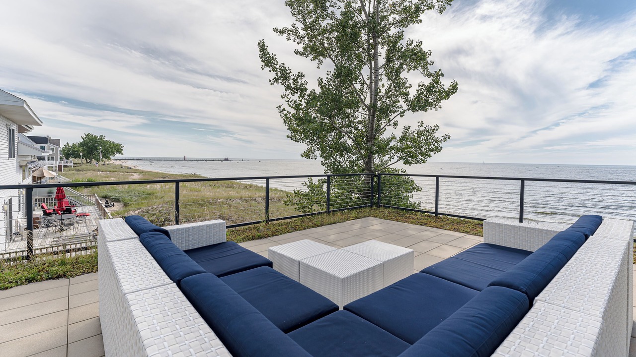 Photo of Patio Balcony in Spring Lake