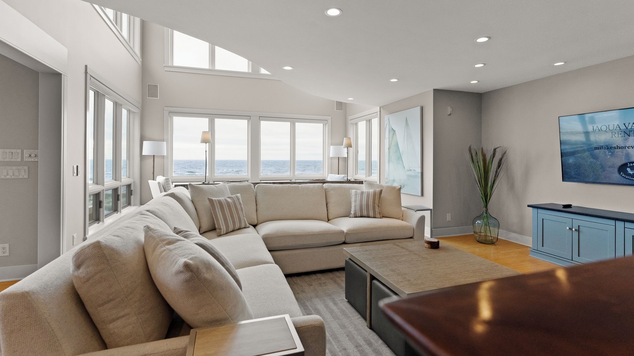 Photo of Livingroom in Spring Lake