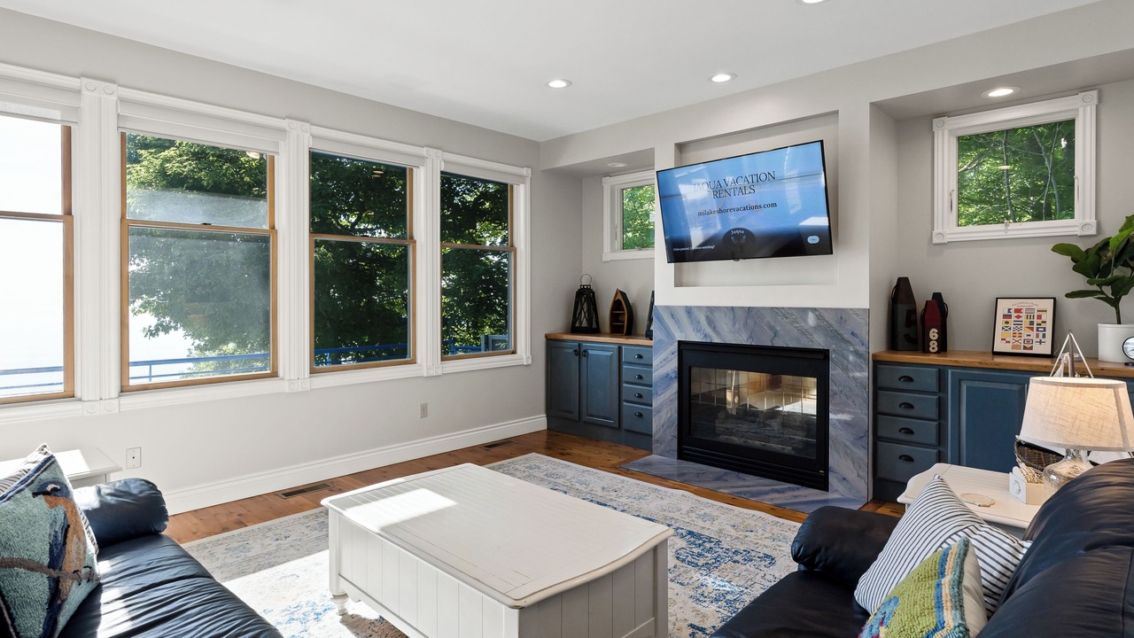 Photo of Livingroom in Port Sheldon