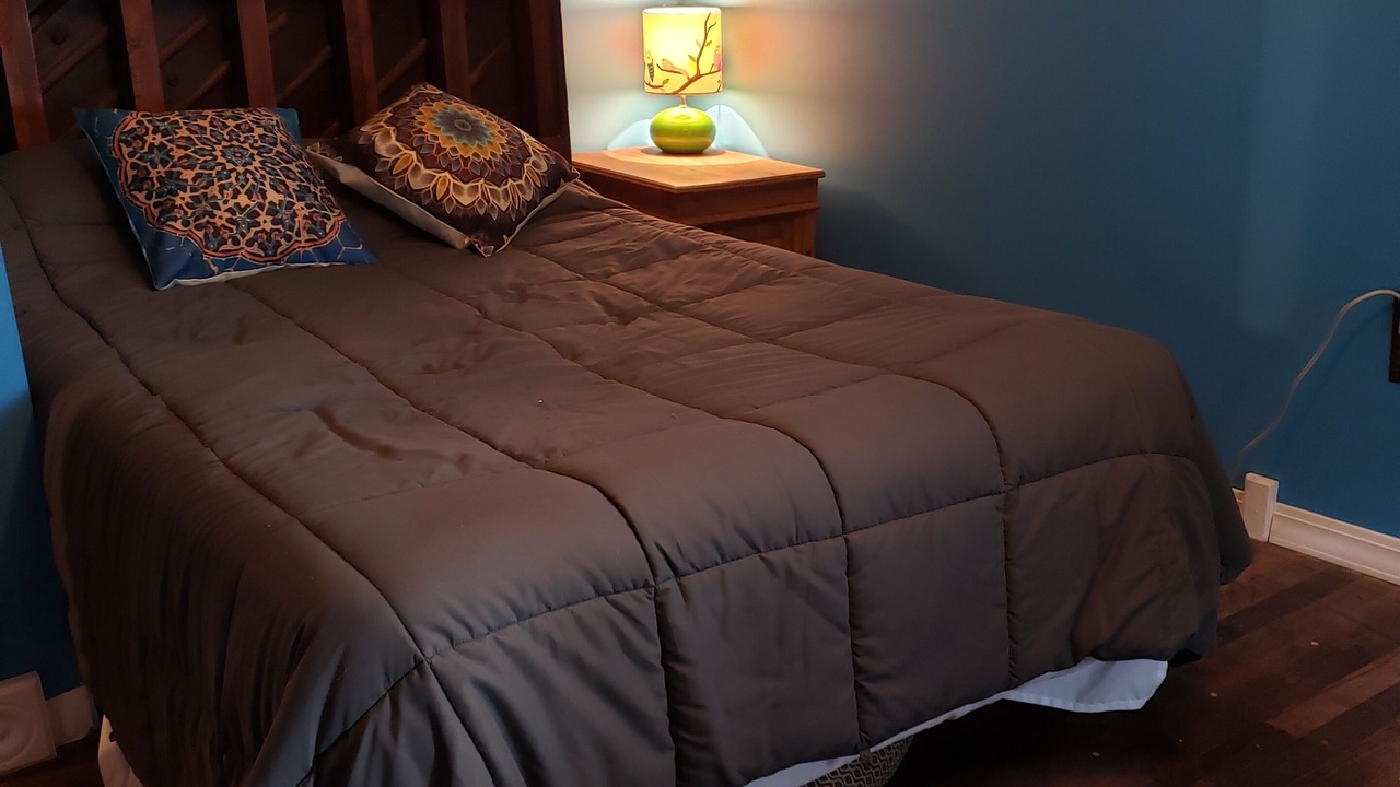 Photo of Bedroom in Norton Shores