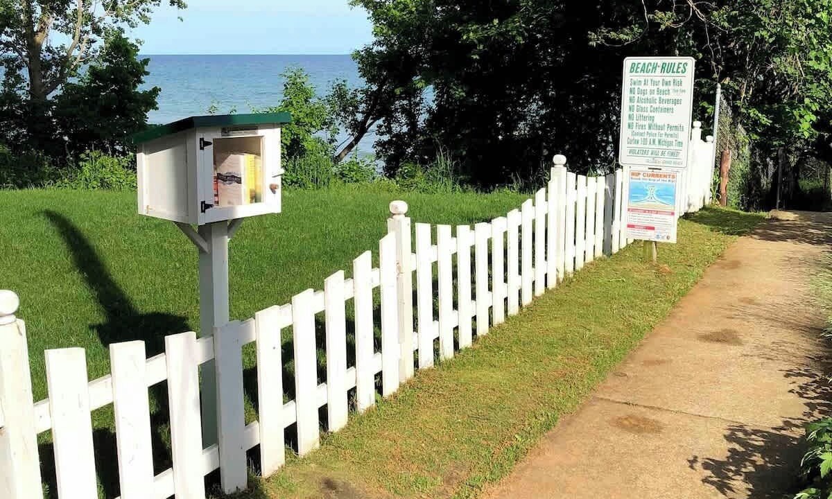 Photo of Outdoor in Grand Beach