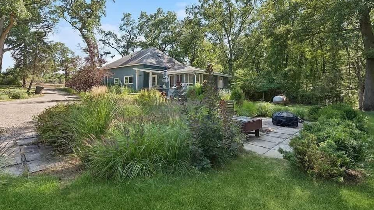 Photo of Outdoor in Grand Beach