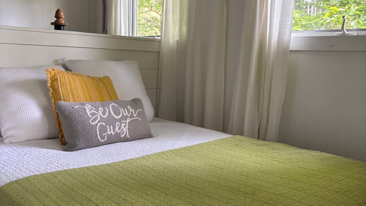 Photo of Bedroom in Ludington