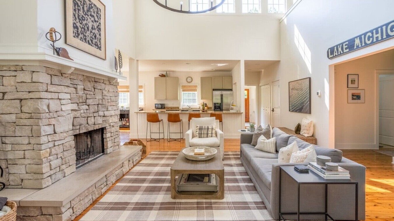 Photo of Livingroom in Lakeside