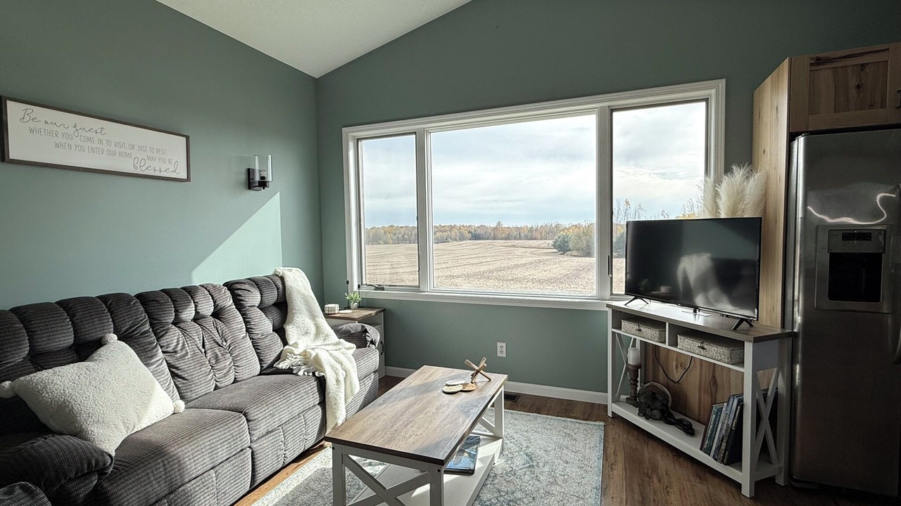 Photo of Livingroom in Liberty Mills