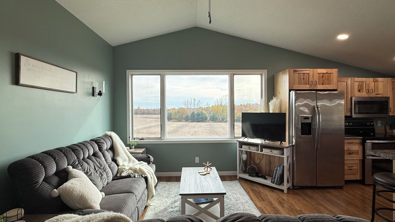 Photo of Livingroom in Liberty Mills