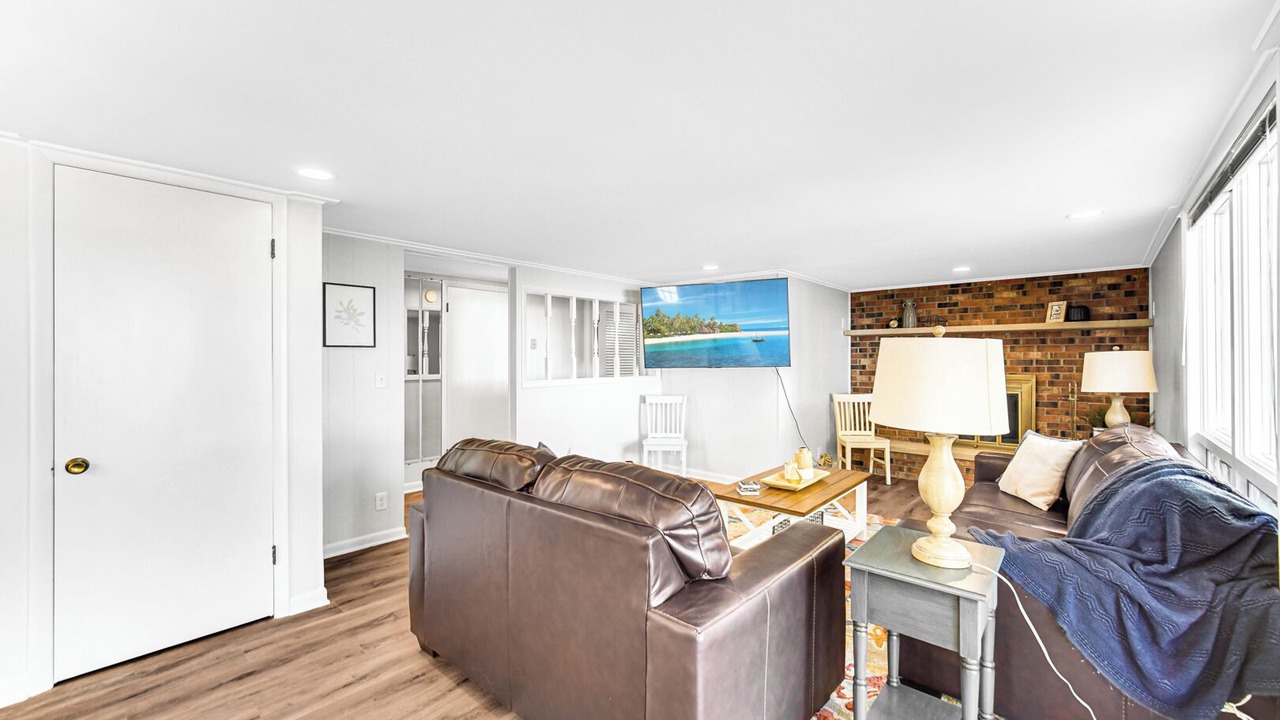 Photo of Livingroom in Bass Lake