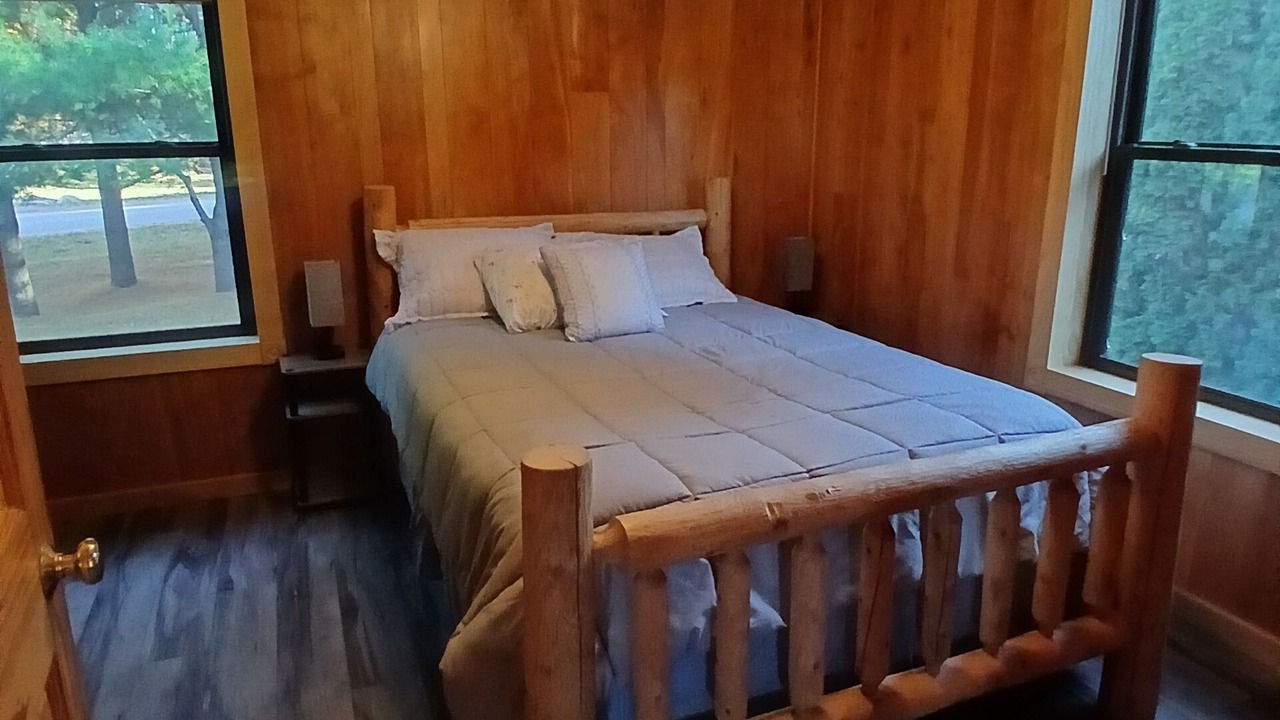 Photo of Bedroom in Newaygo