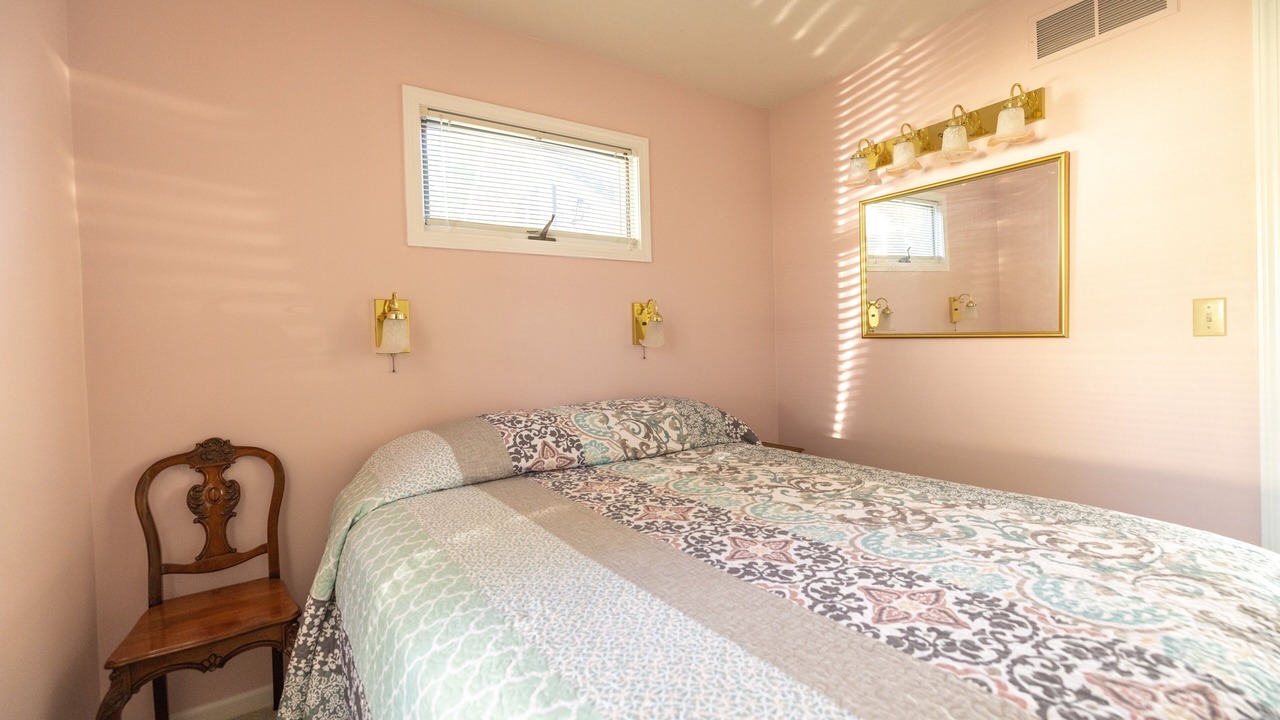 Photo of Bedroom in North Webster