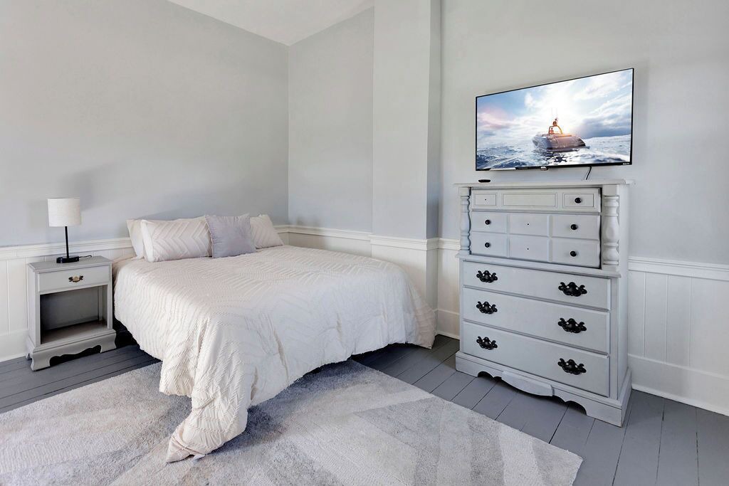 Photo of Bedroom in Noblesville
