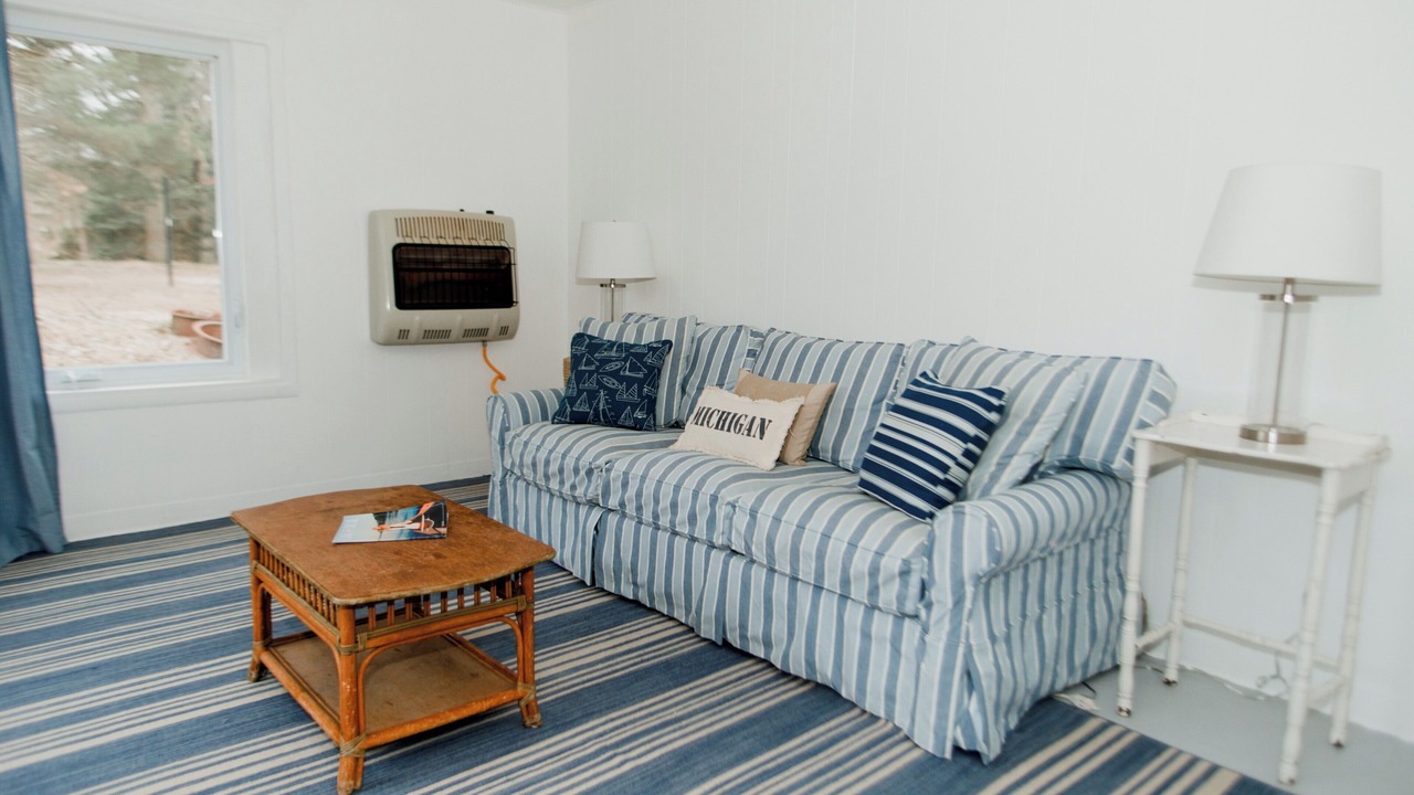 Photo of Livingroom in Shorewood-Tower Hills-Harbert