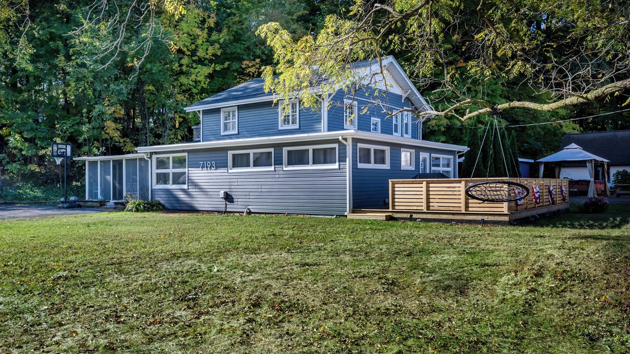 Photo of Outdoor in Paw Paw Lake