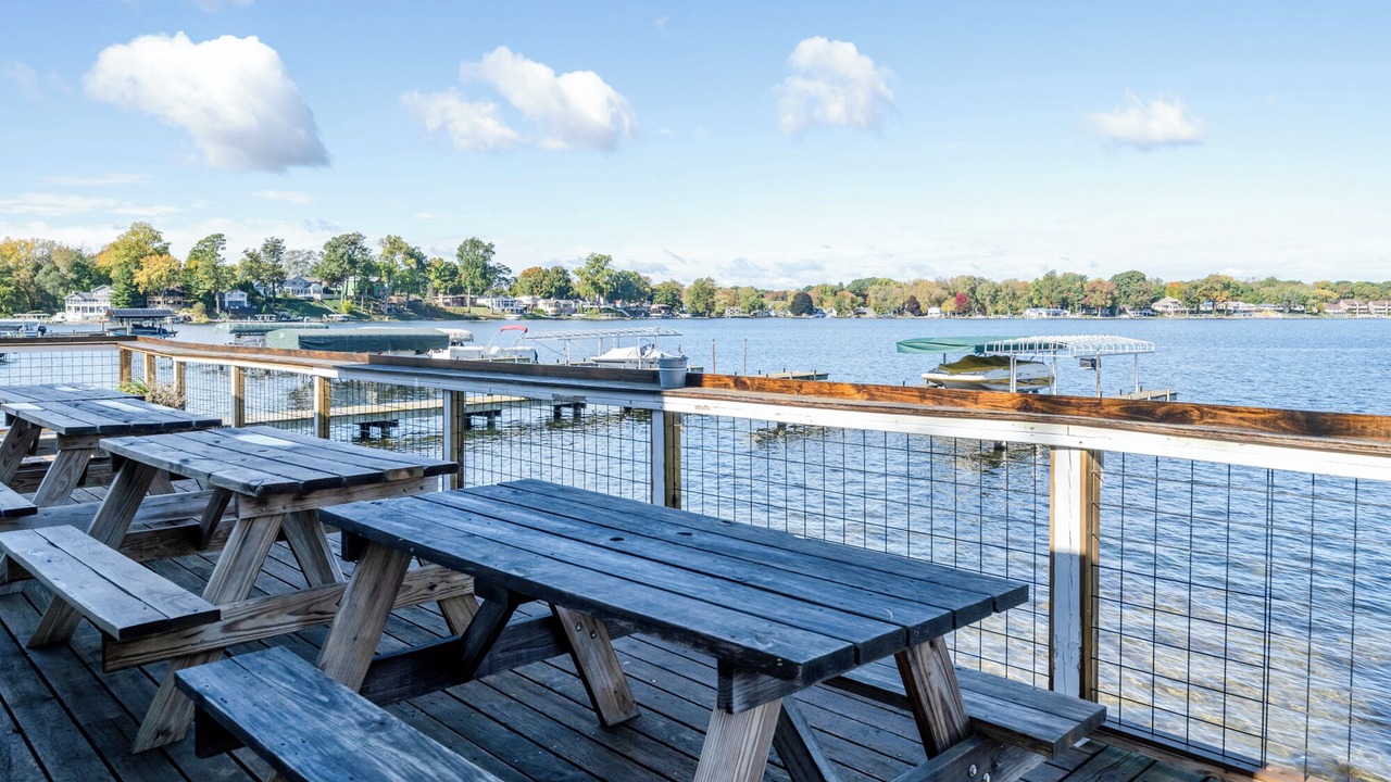 Photo of Outdoor in Paw Paw Lake