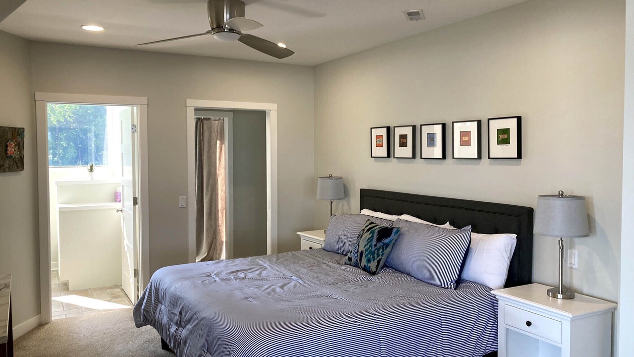 Photo of Bedroom in Macatawa