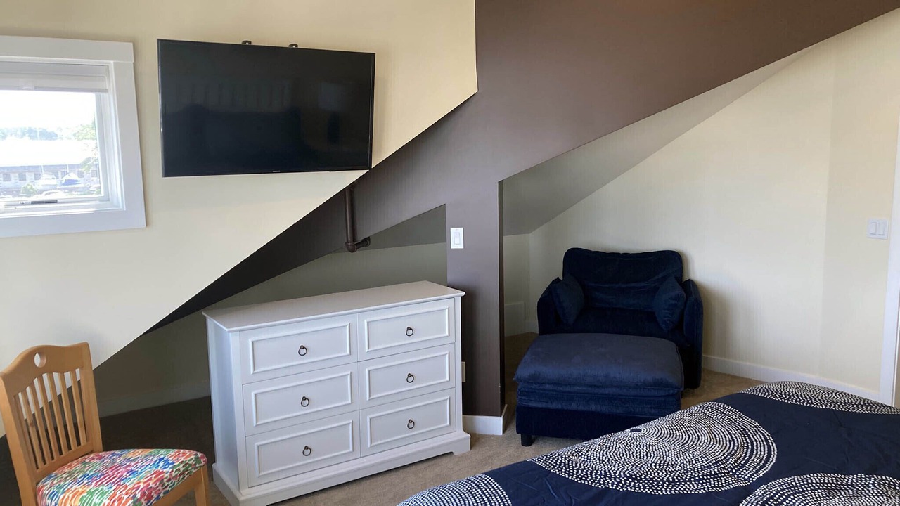 Photo of Bedroom in Macatawa