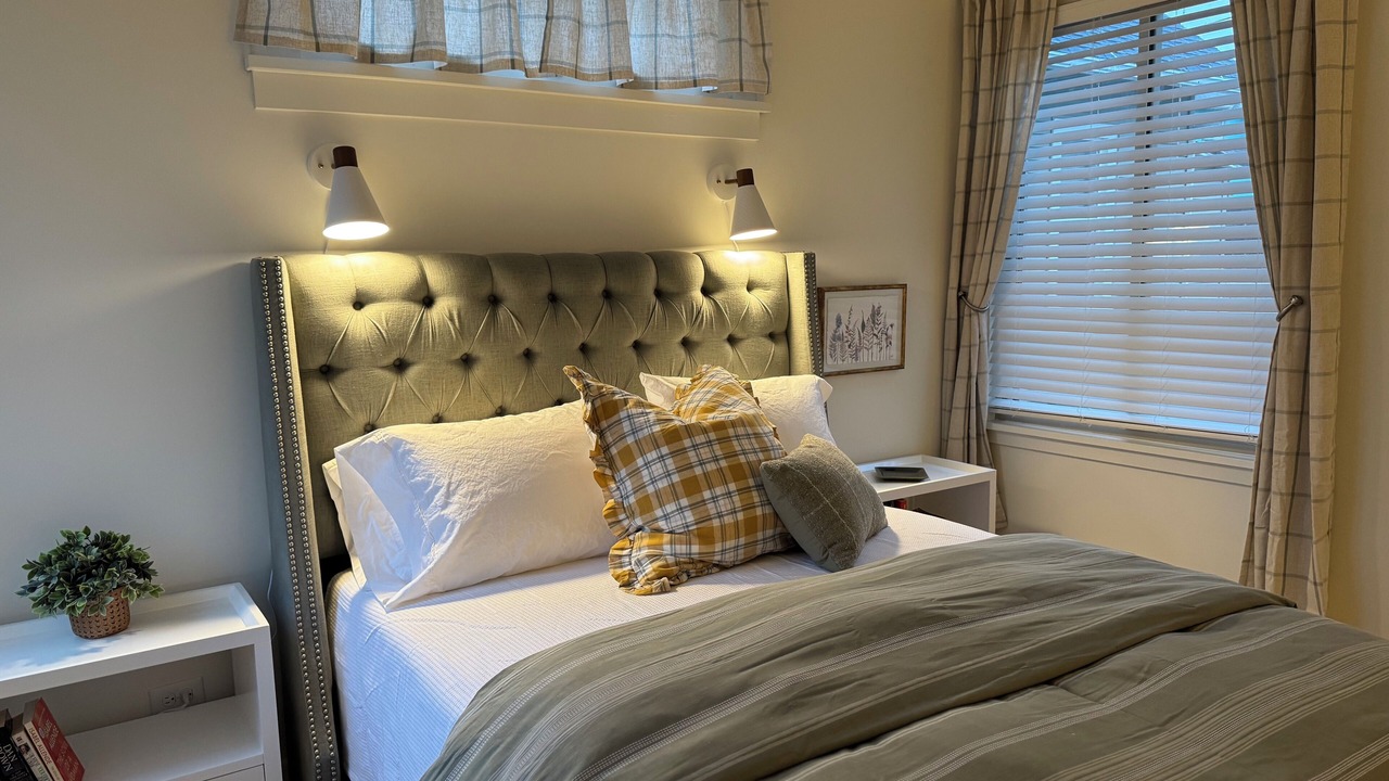 Photo of Bedroom in Michigan City