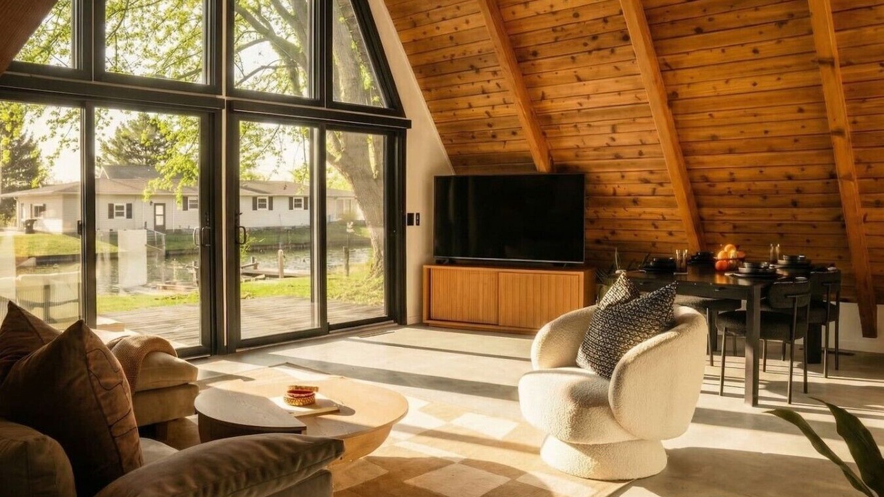 Photo of Livingroom in Fremont