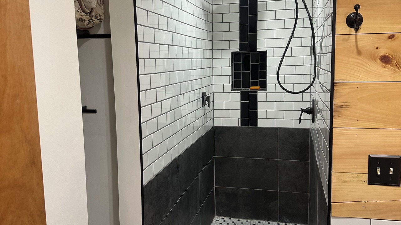 Photo of Bathroom in Crystal
